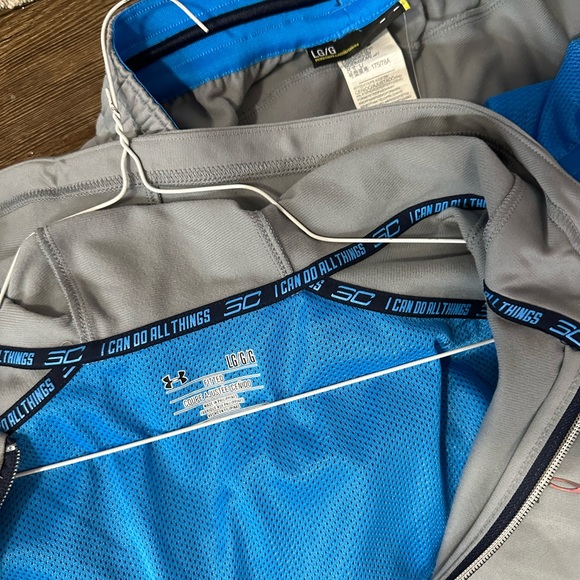 Under Armour Men’s Large Grey Tracksuit Set (Jacket/Pants) NWT(Retail for $185) - Picture 8 of 8